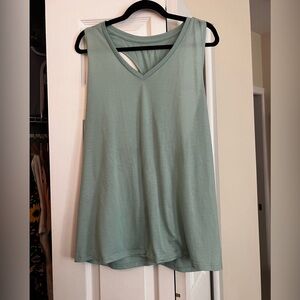 Old Navy Active Light Green Tee